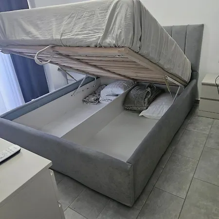 Bonita - Golem (Tirana)